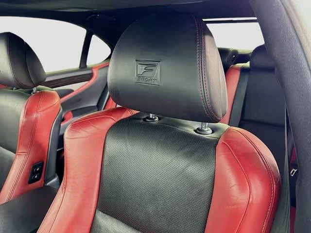 2015 Lexus LS 4th Gen - Image 13 of 17