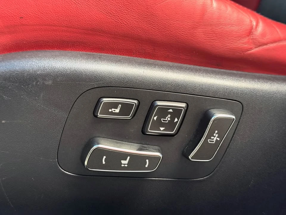 2015 Lexus LS 4th Gen - Image 18 of 20