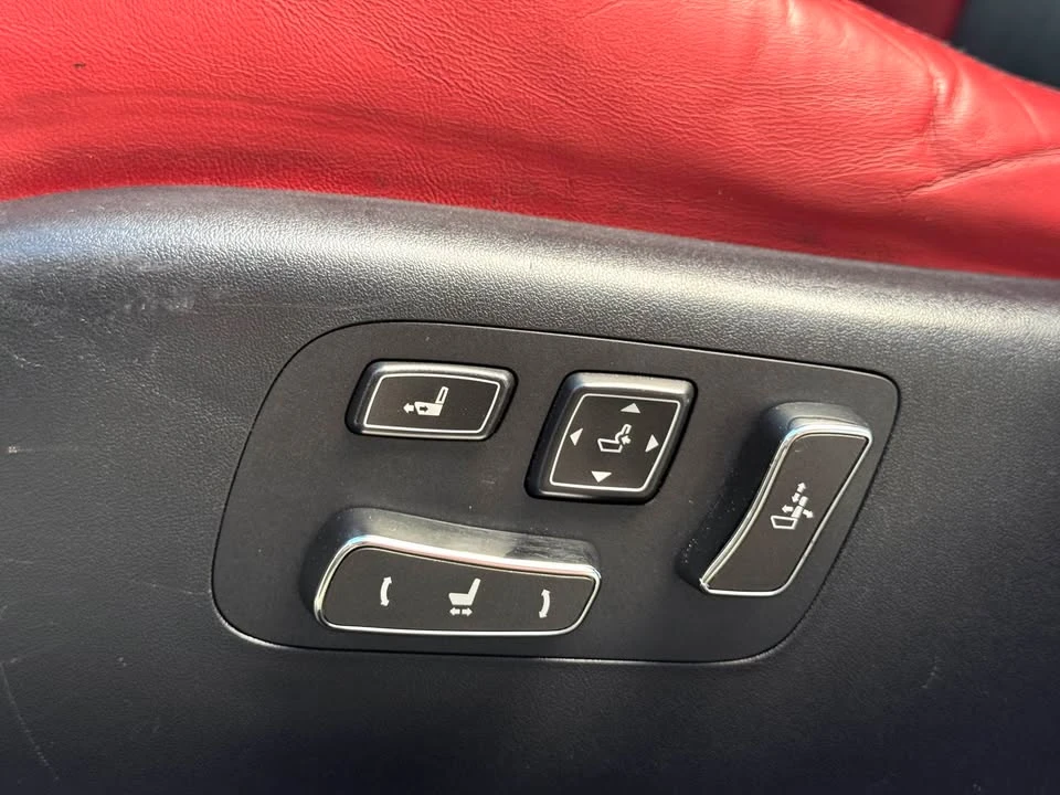 2015 Lexus LS 4th Gen - Image 11 of 20