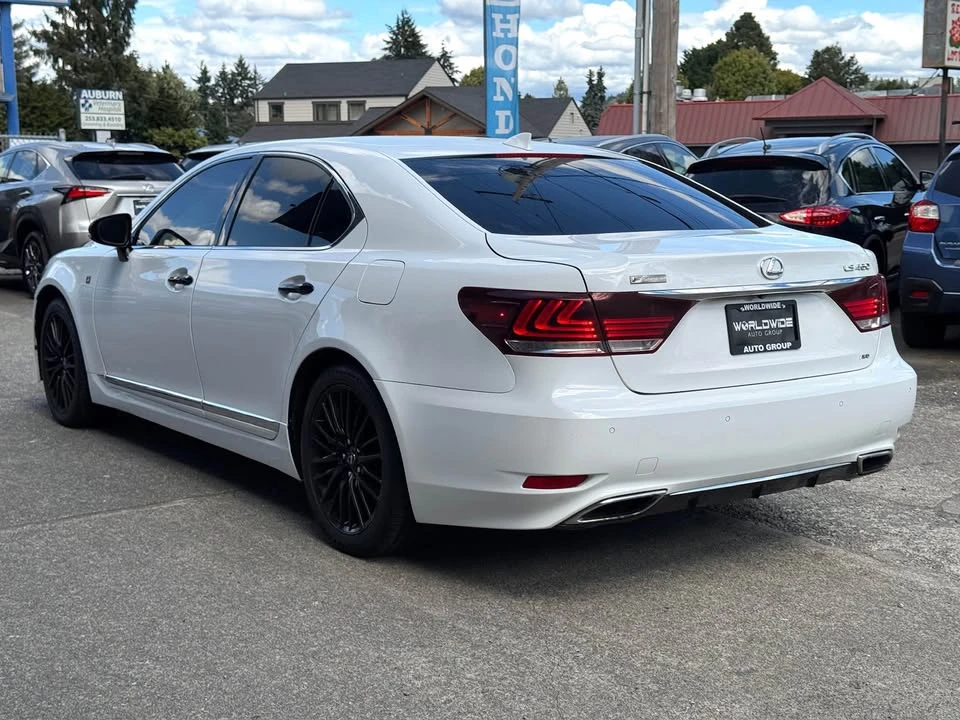 2015 Lexus LS 4th Gen - Image 9 of 20