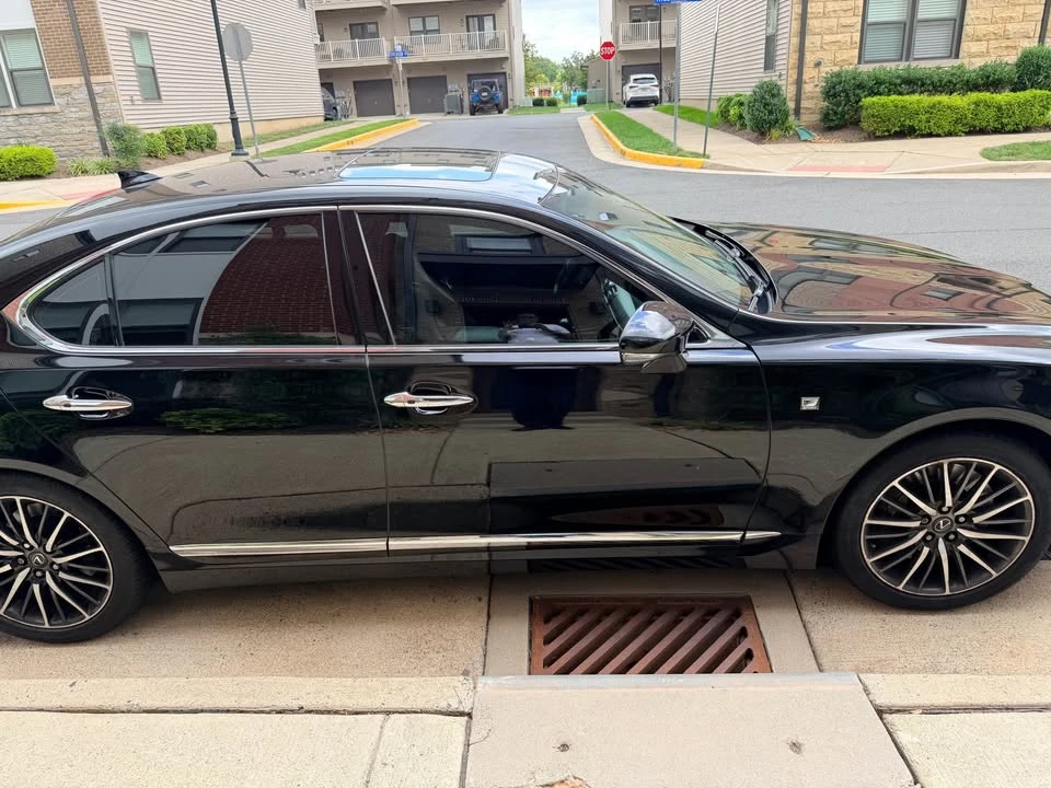 2015 Lexus LS 4th Gen - Image 8 of 11