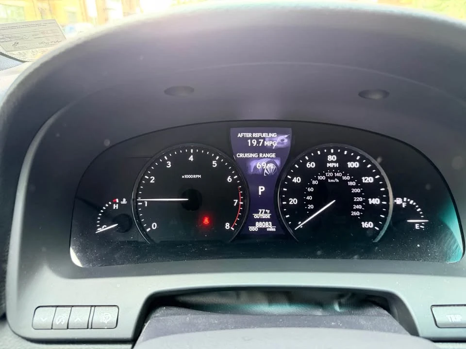 2015 Lexus LS 4th Gen - Image 3 of 11