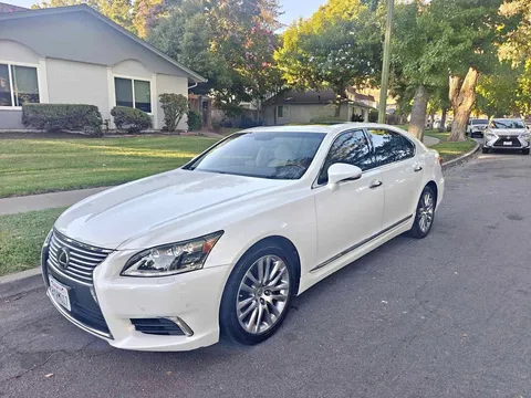 2015 Lexus LS 460 L Sedan 4D