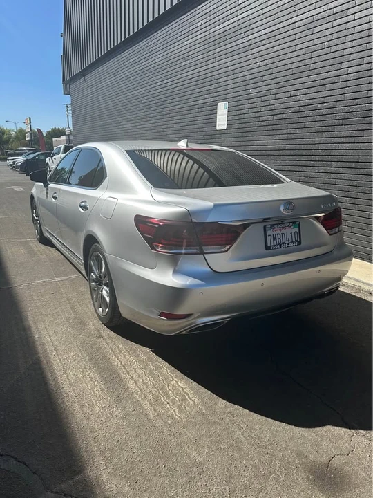2015 Lexus LS 4th Gen - Image 2 of 13