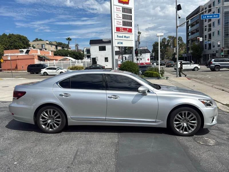 2015 Lexus LS 4th Gen - Image 5 of 20