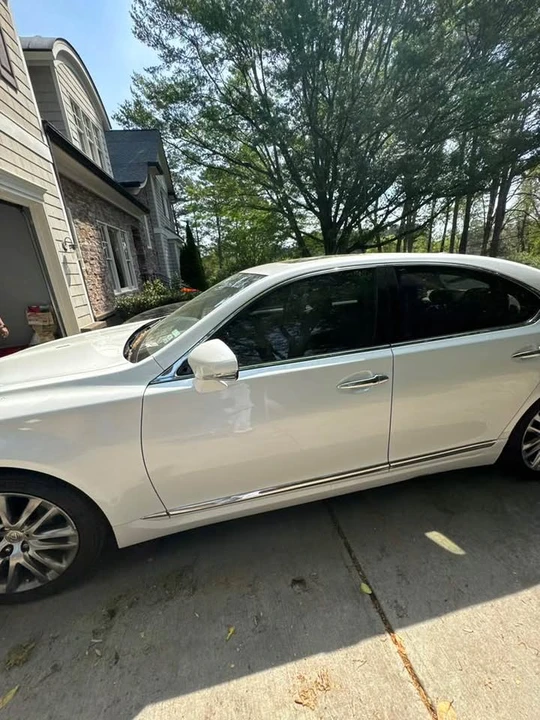 2015 Lexus LS 4th Gen - Image 8 of 20