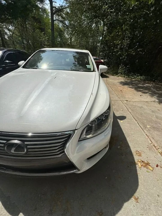 2015 Lexus LS 4th Gen - Image 3 of 20
