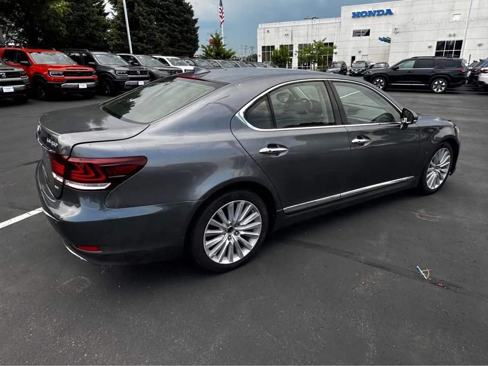 2015 Lexus LS 4th Gen - Image 5 of 16