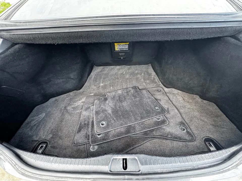 2015 Lexus LS 4th Gen - Image 4 of 16