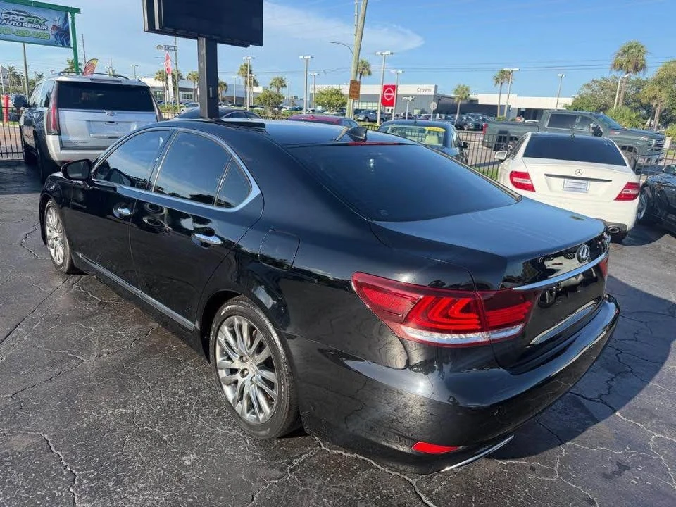 2015 Lexus LS 4th Gen - Image 15 of 16