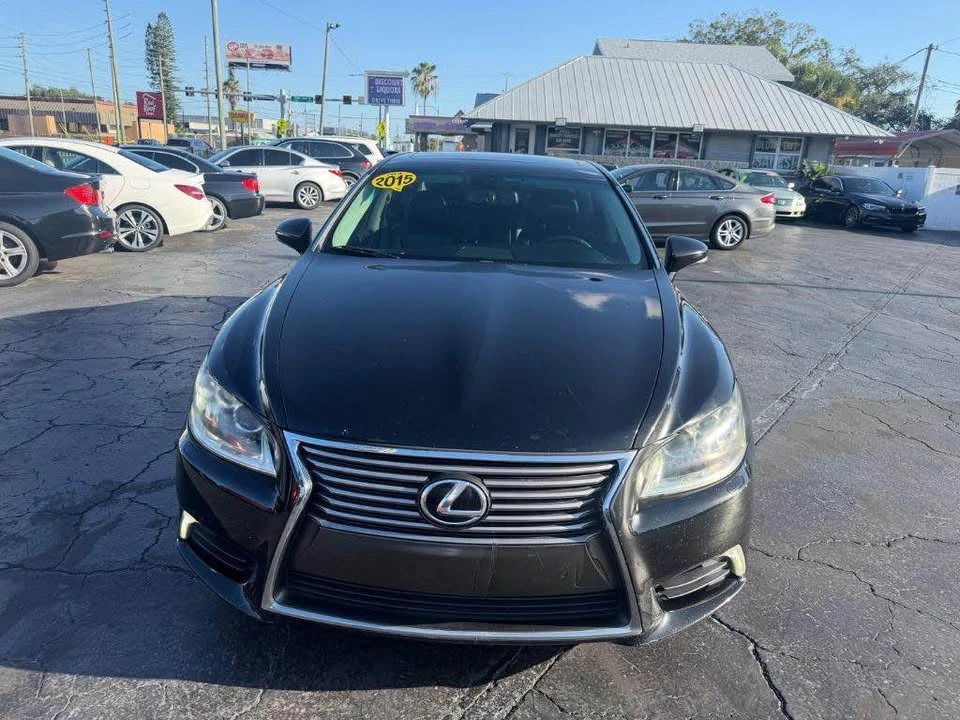 2015 Lexus LS 4th Gen - Image 8 of 16
