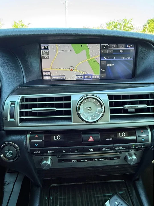 2015 Lexus LS 4th Gen - Image 12 of 16