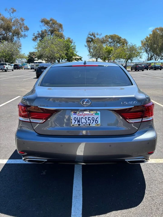 2015 Lexus LS 4th Gen - Image 4 of 20