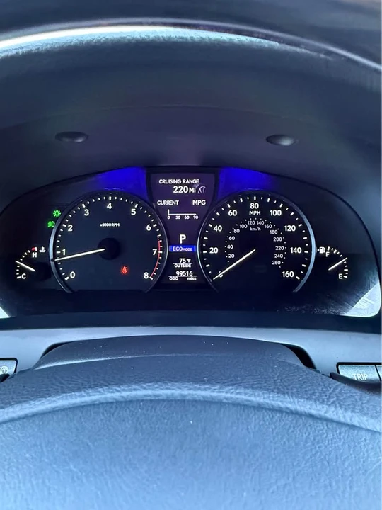 2015 Lexus LS 4th Gen - Image 13 of 15