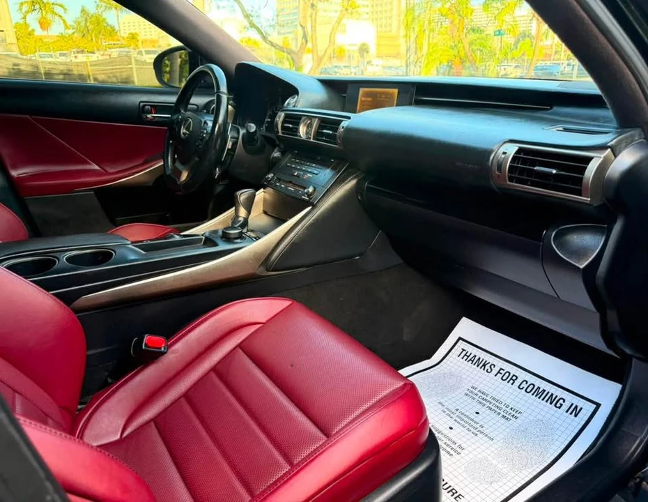 2015 Lexus LS 4th Gen - Image 11 of 13