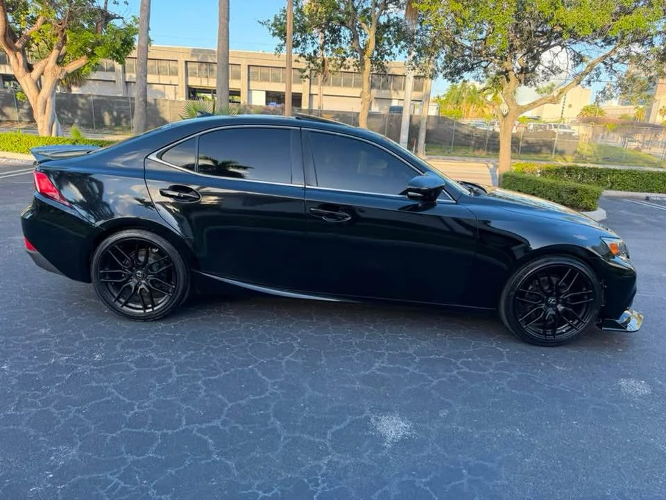 2015 Lexus LS 4th Gen - Image 8 of 13