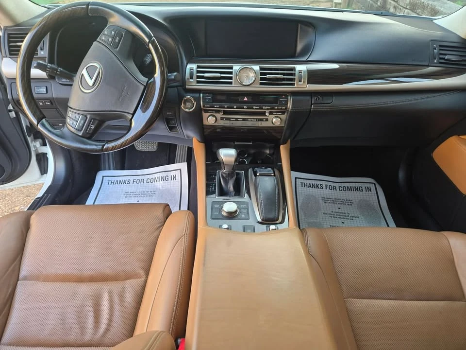 2015 Lexus LS 4th Gen - Image 11 of 20