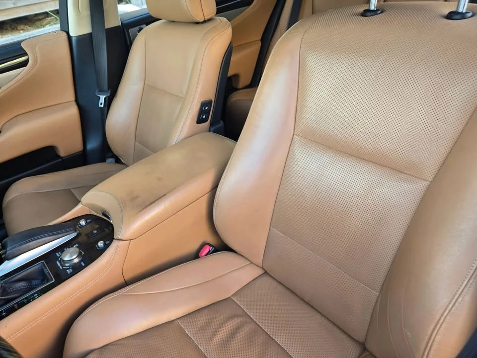 2015 Lexus LS 4th Gen - Image 7 of 20
