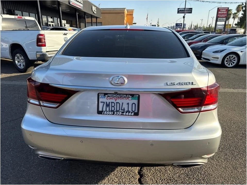 2015 Lexus LS 4th Gen - Image 5 of 20