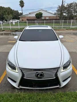 2015 Lexus LS