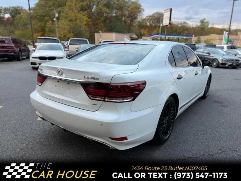 2015 Lexus LS 4th Gen - Image 8 of 12