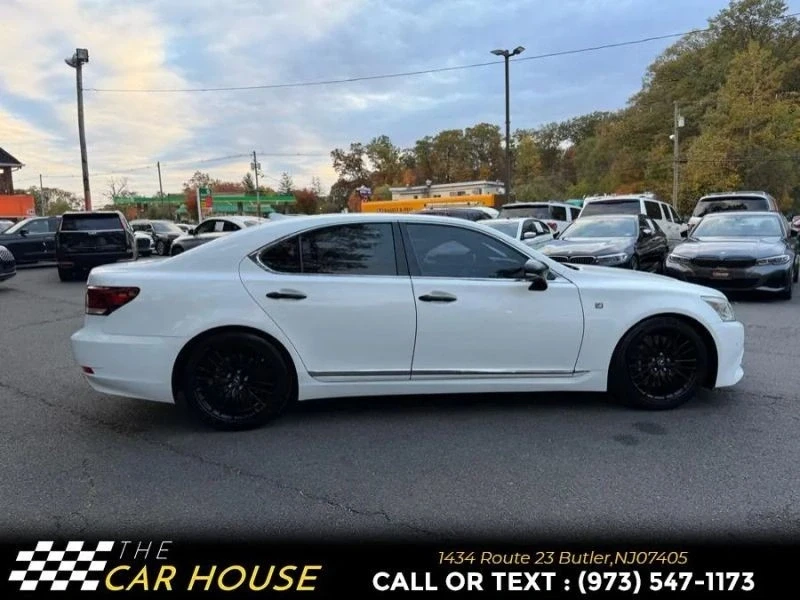 2015 Lexus LS 4th Gen - Image 7 of 12