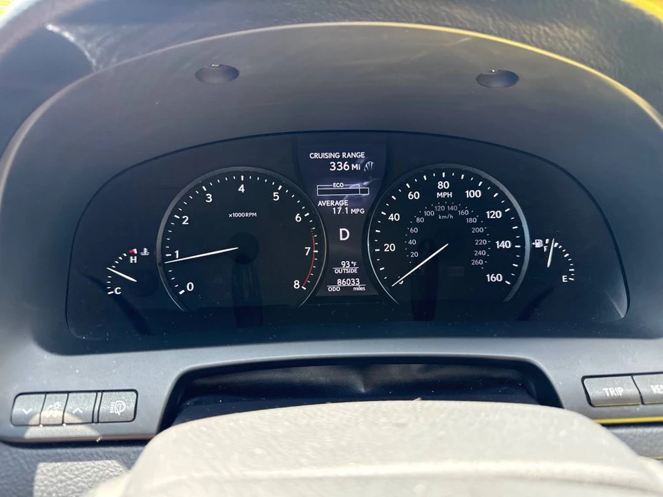 2015 Lexus LS 4th Gen - Image 10 of 10