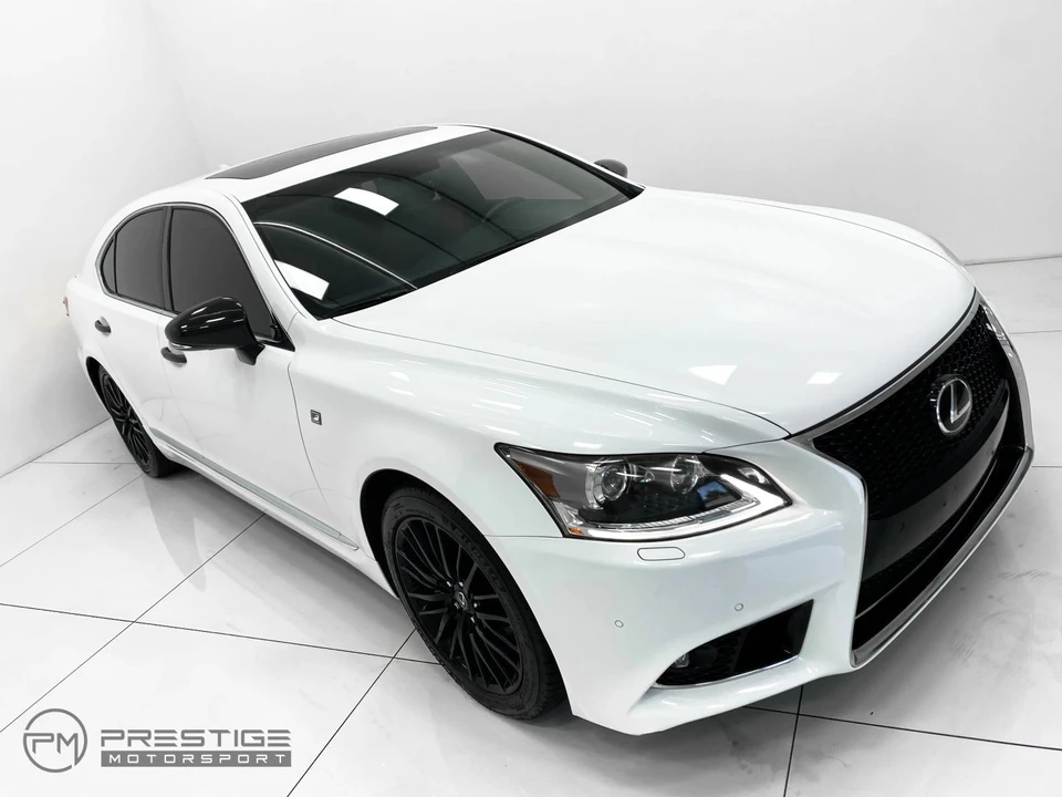 2015 Lexus LS 4th Gen - Image 25 of 31