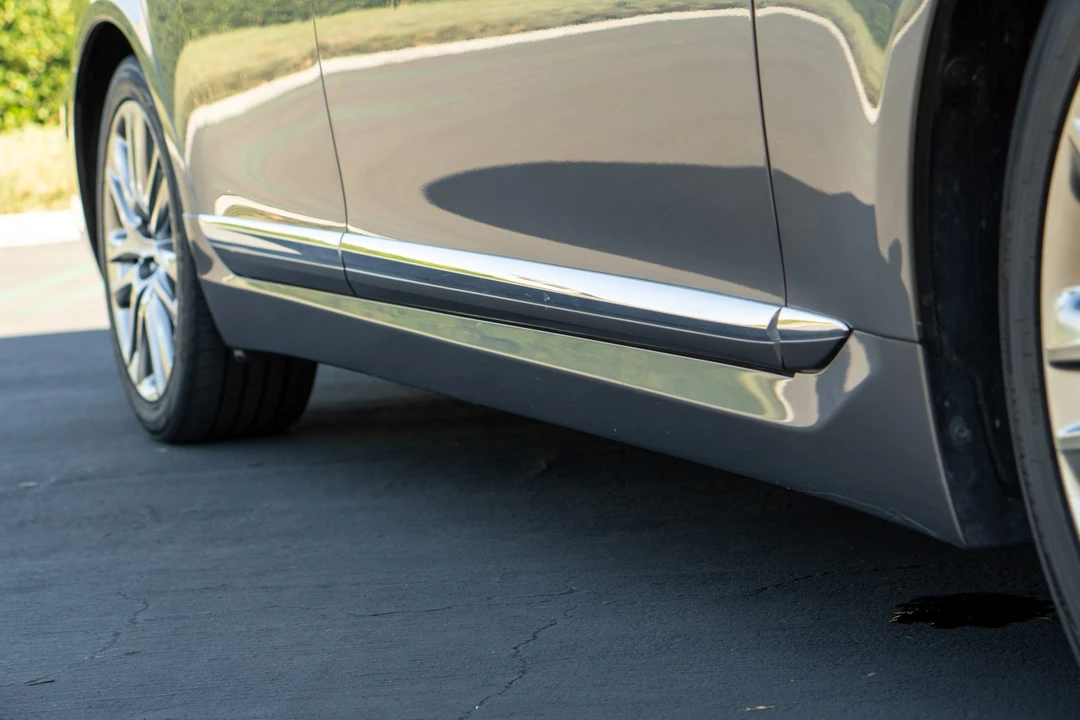 2015 Lexus LS 4th Gen - Image 23 of 31