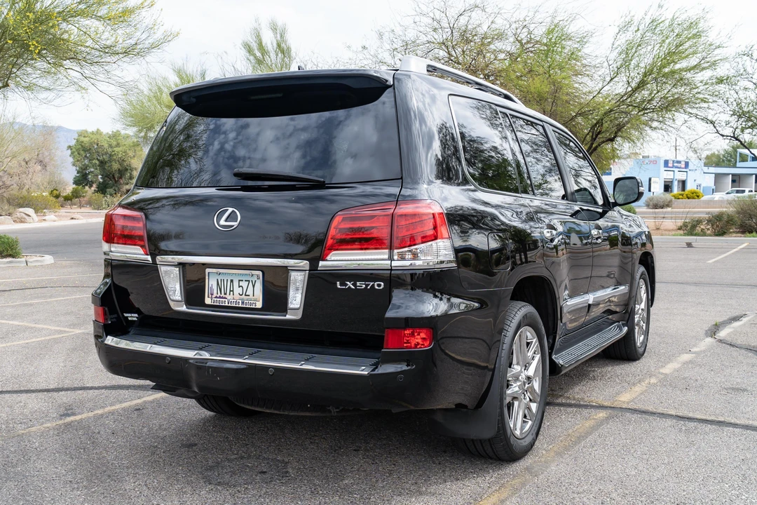 2015 Lexus LX 3rd Gen - Image 8 of 31