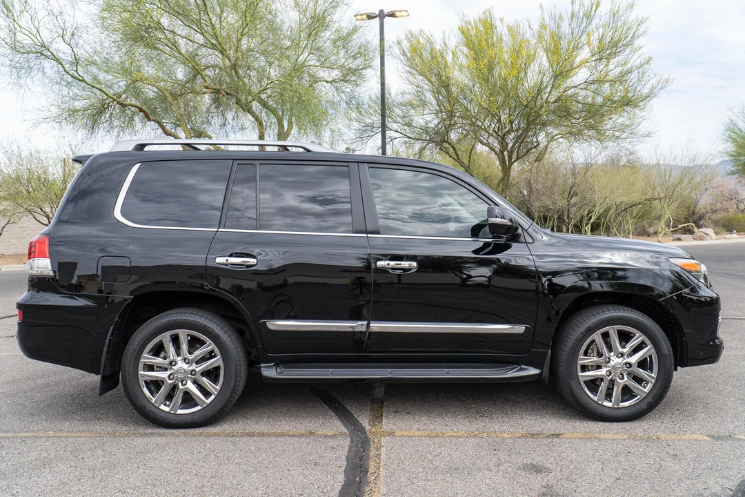 2015 Lexus LX 3rd Gen - Image 3 of 31
