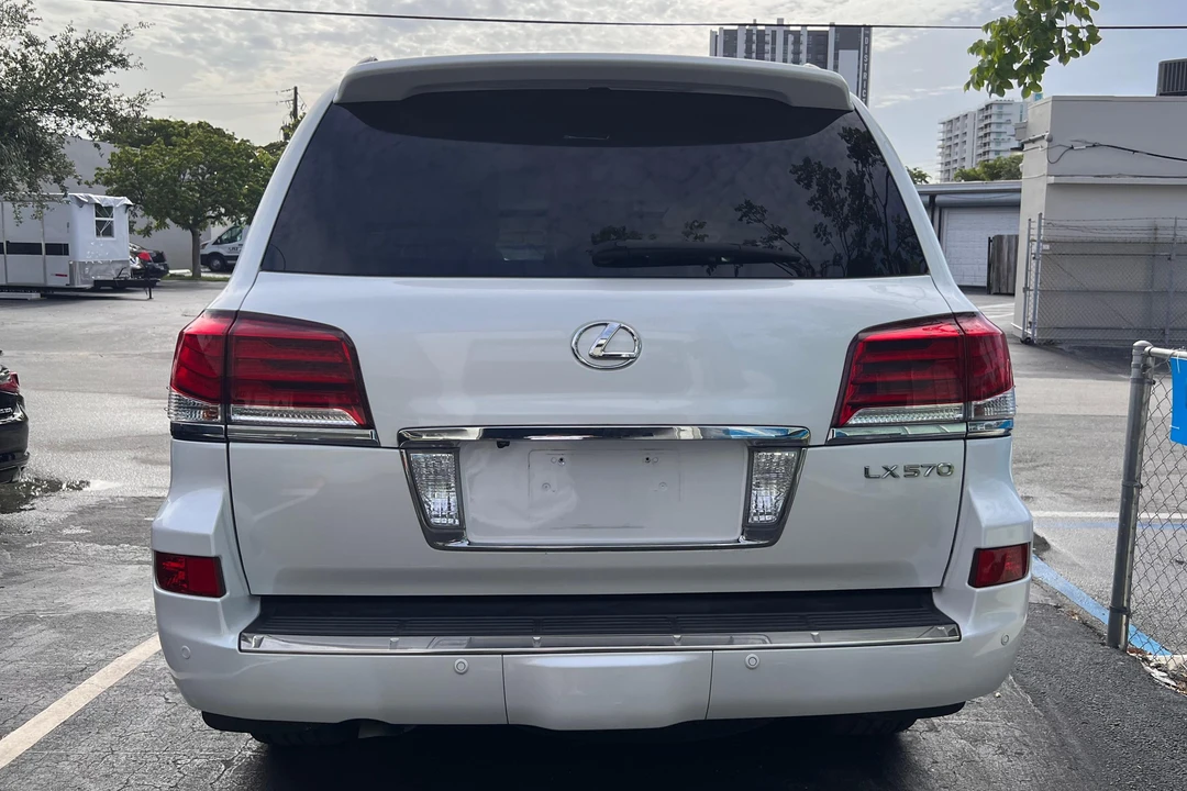 2015 Lexus LX 3rd Gen - Image 5 of 31