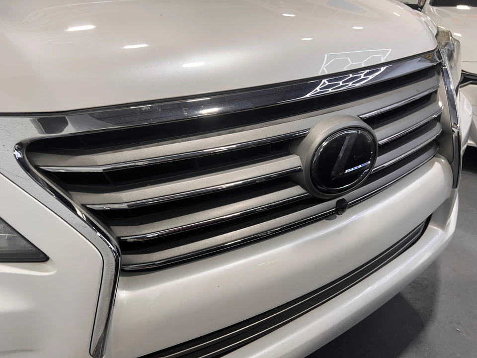 2015 Lexus LX 3rd Gen - Image 30 of 31