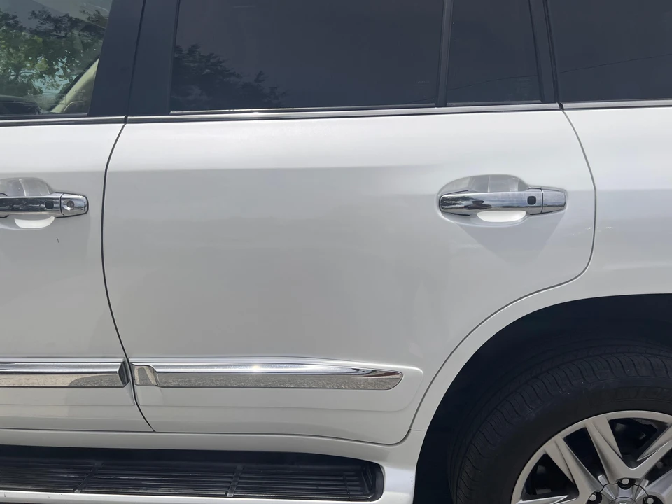 2015 Lexus LX 3rd Gen - Image 21 of 31