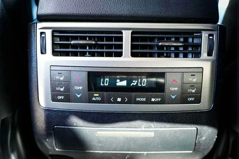 2015 Lexus LX 3rd Gen - Image 7 of 14