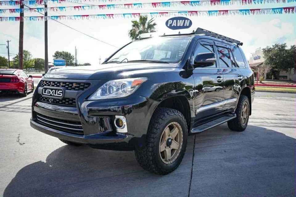 2015 Lexus LX 3rd Gen - Image 3 of 14
