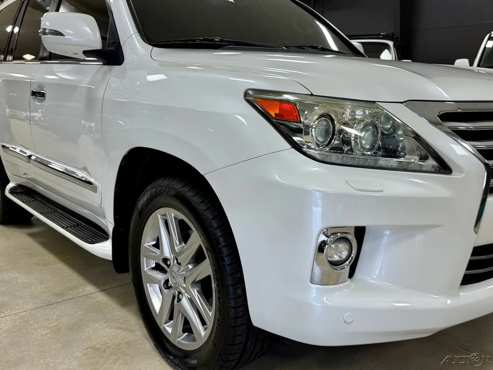 2015 Lexus LX 3rd Gen - Image 11 of 12