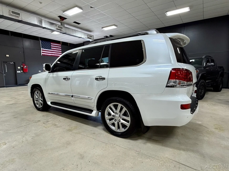2015 Lexus LX 3rd Gen - Image 6 of 12