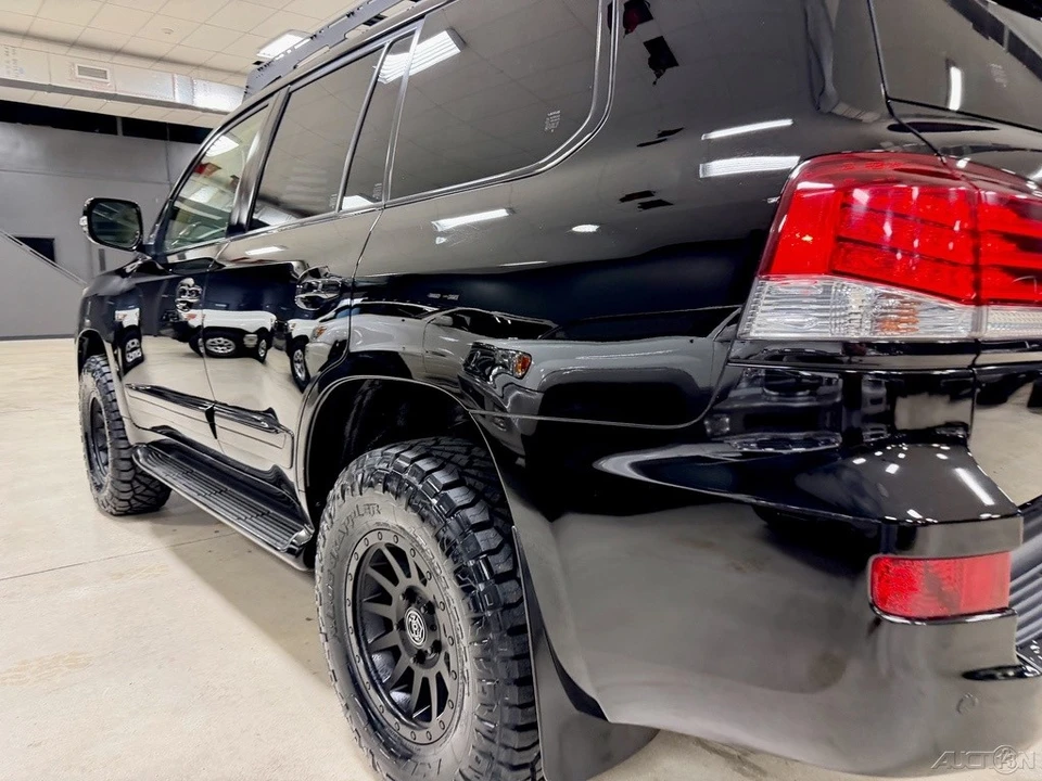 2015 Lexus LX 3rd Gen - Image 11 of 12