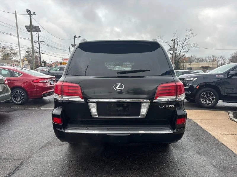 2015 Lexus LX 3rd Gen - Image 8 of 12