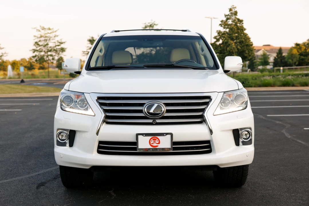 2015 Lexus LX 3rd Gen - Image 24 of 31