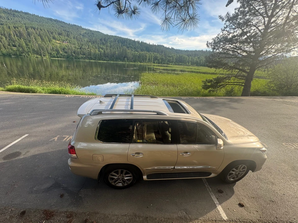 2015 Lexus LX 3rd Gen - Image 18 of 31