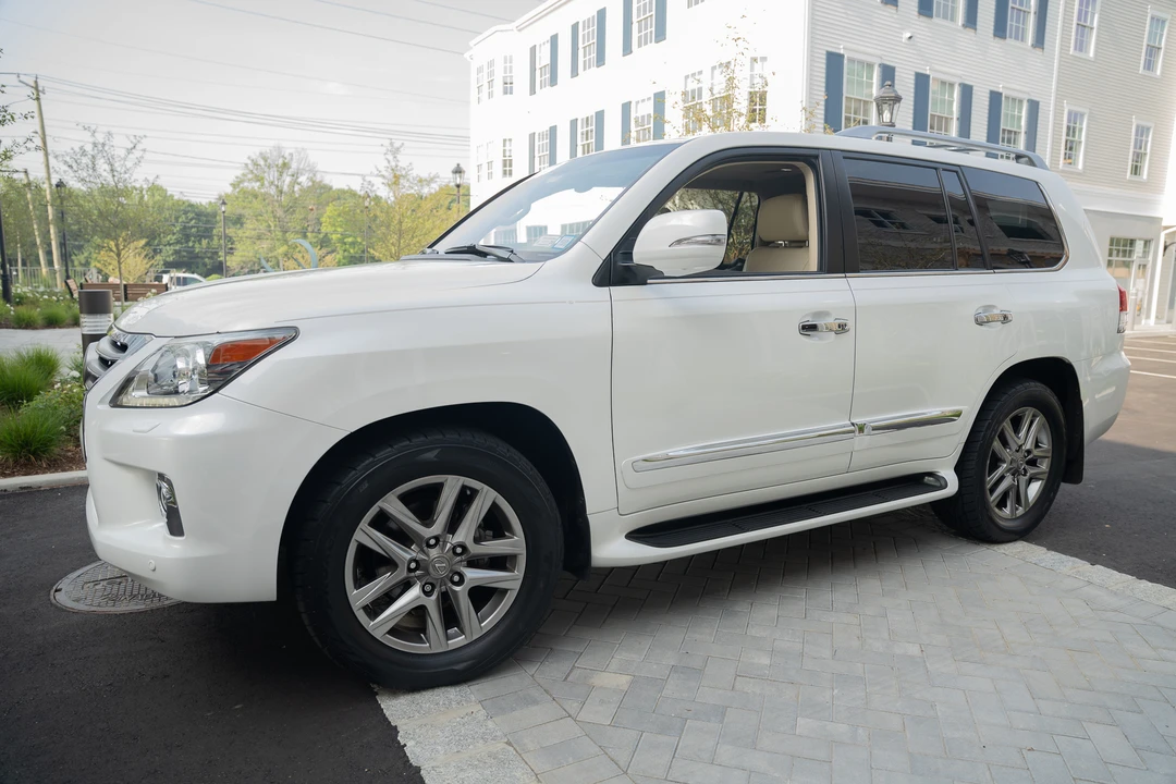 2015 Lexus LX 3rd Gen - Image 2 of 31