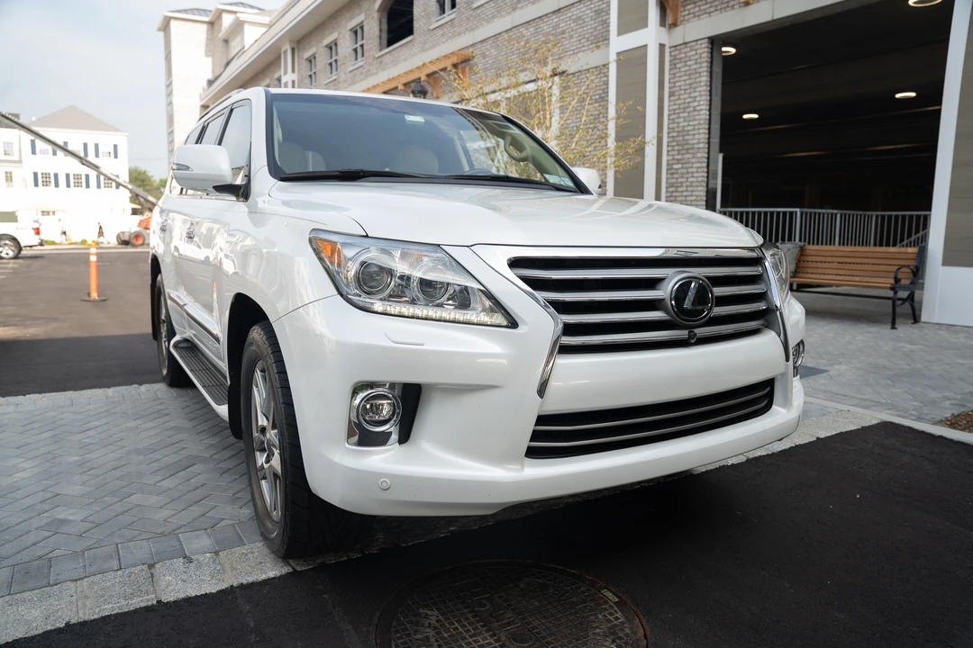 2015 Lexus LX 3rd Gen - Image 6 of 31