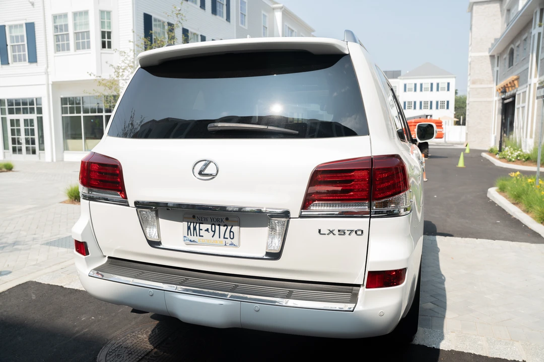 2015 Lexus LX 3rd Gen - Image 9 of 31