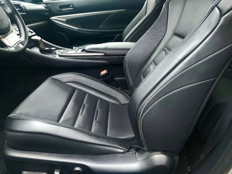 2015 Lexus RC - Image 6 of 14