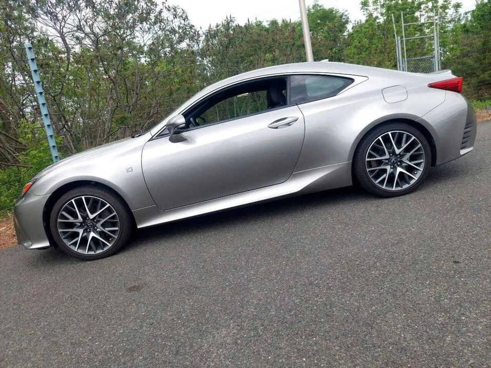 2015 Lexus RC - Image 3 of 14