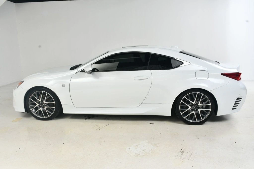 2015 Lexus RC - Image 4 of 12