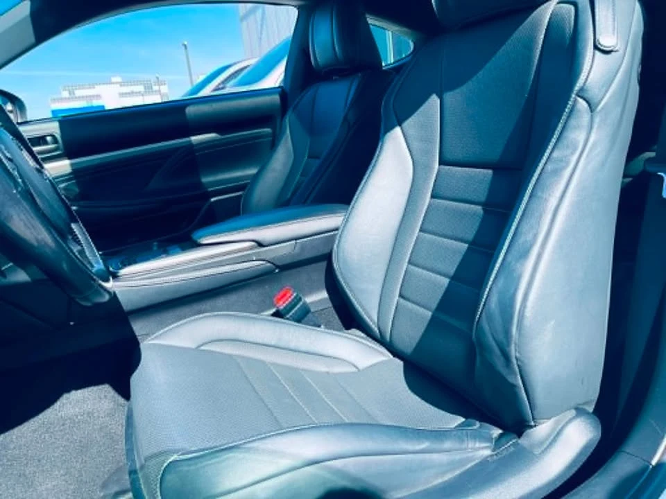 2015 Lexus RC - Image 9 of 19