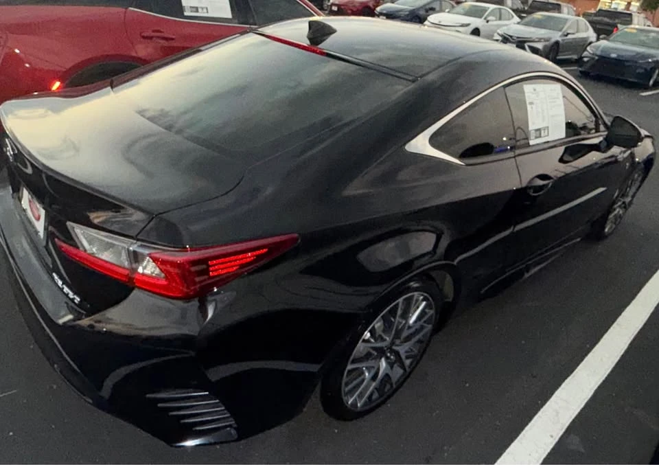 2015 Lexus RC - Image 15 of 16